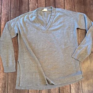 Sweet Romeo Tan V-Neck Sweater Sz XL